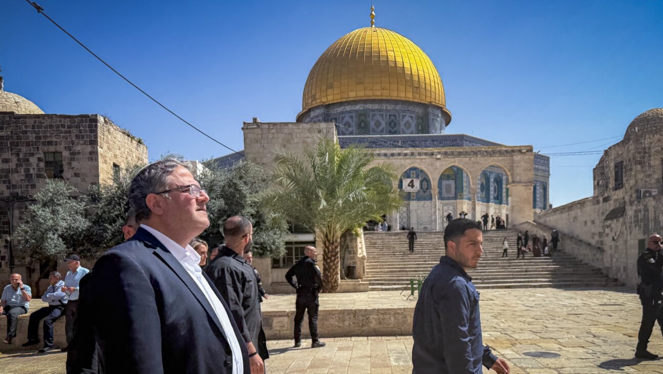 Israel’s National Security Minister Itamar Ben-Gvir visits the Temple Mount in Jerusalem’s Old City, April 2, 2025. (Yonatan Sindel/Flash90)