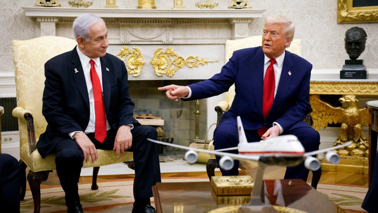 U.S. President Donald Trump, accompanied by Israeli Prime Minister Benjamin Netanyahu, speaks during a meeting in the Oval Office of the White House on April 7, 2025 in Washington, DC. (Kevin Dietsch/Getty Images)
