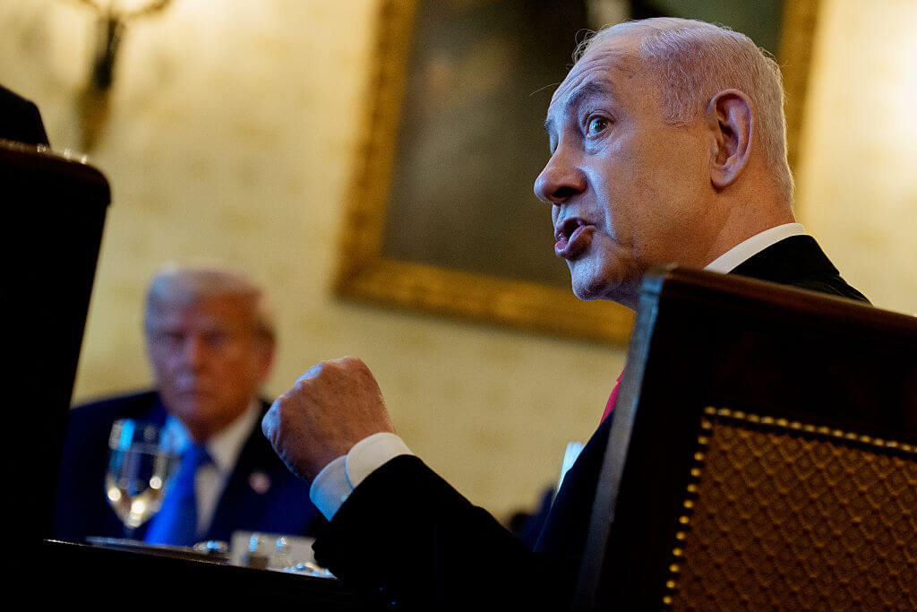 Israeli Prime Minister Benjamin Netanyahu with President Donald Trump (L) on July 07. 